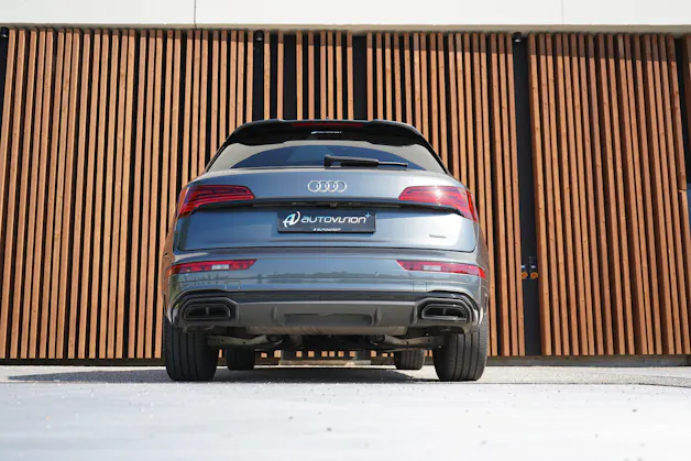 AUDI Q5 45 TFSI S LINE BLACK EDITION QUATTRO S-TRONIC l 265 PS