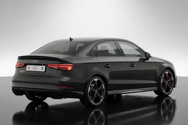 AUDI RS3 SEDAN 2.5 TSI quattro S-tronic