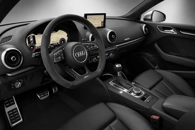 AUDI RS3 SEDAN 2.5 TSI quattro S-tronic
