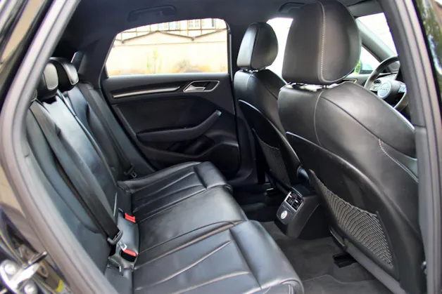 AUDI RS3 SEDAN 2.5 TSI quattro S-tronic