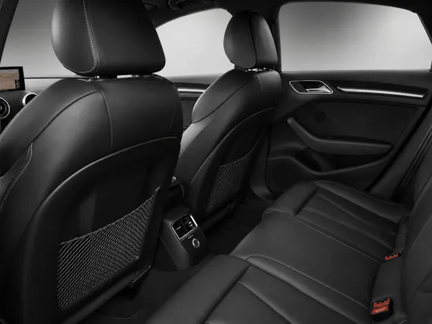 AUDI RS3 SEDAN 2.5 TSI quattro S-tronic