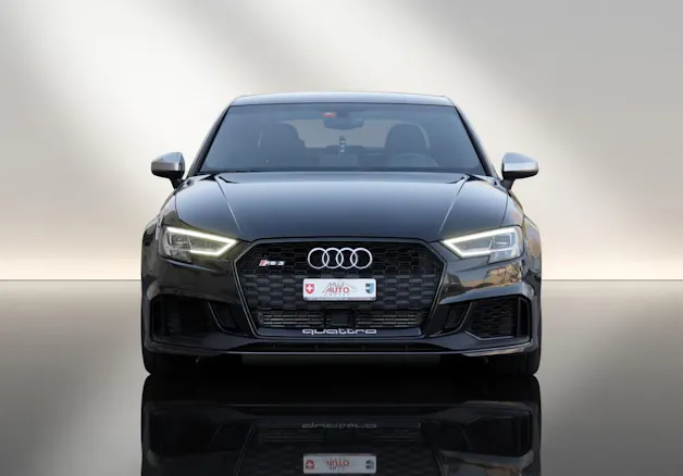 AUDI RS3 SEDAN 2.5 TSI quattro S-tronic
