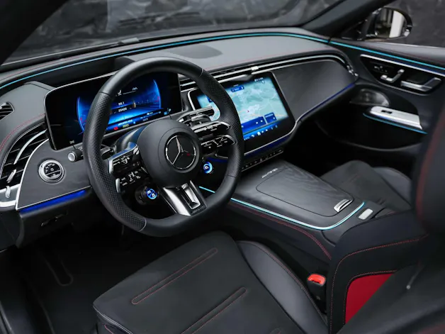 MERCEDES-BENZ E 53 AMG Hybrid 4Matic+ 9G-Tronic *21" Felgen*Werksgarantie*Head-Up*Burmester*