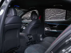 MERCEDES-BENZ E 53 AMG Hybrid 4Matic+ 9G-Tronic *21" Felgen*Werksgarantie*Head-Up*Burmester*