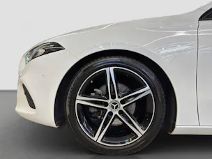 MERCEDES-BENZ A 180 Night Star