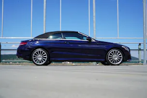 MERCEDES-BENZ C 250 CABRIOLET AMG LINE 9G-TRONIC l 211 PS