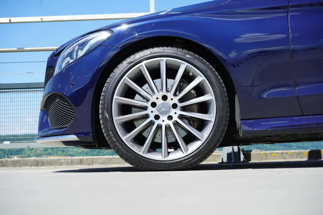 MERCEDES-BENZ C 250 CABRIOLET AMG LINE 9G-TRONIC l 211 PS