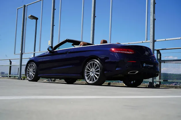 MERCEDES-BENZ C 250 CABRIOLET AMG LINE 9G-TRONIC l 211 PS