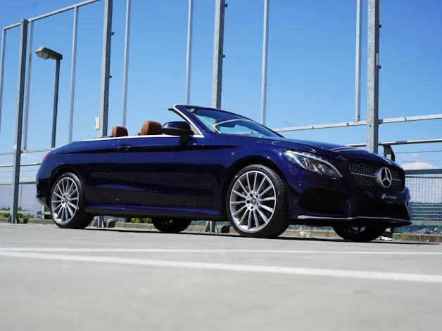 MERCEDES-BENZ C 250 CABRIOLET AMG LINE 9G-TRONIC l 211 PS