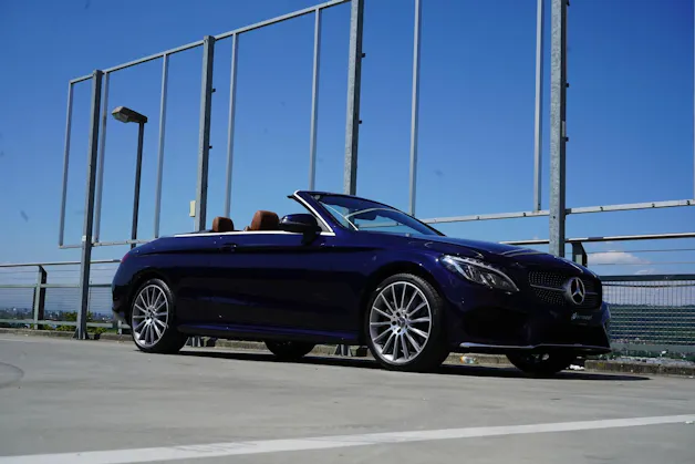 MERCEDES-BENZ C 250 CABRIOLET AMG LINE 9G-TRONIC l 211 PS