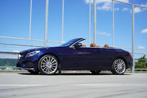 MERCEDES-BENZ C 250 CABRIOLET AMG LINE 9G-TRONIC l 211 PS