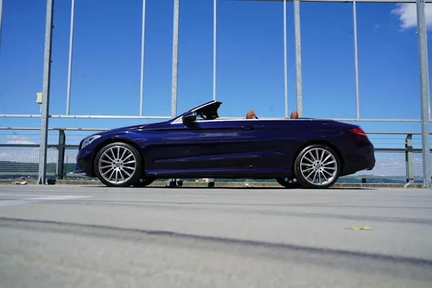 MERCEDES-BENZ C 250 CABRIOLET AMG LINE 9G-TRONIC l 211 PS
