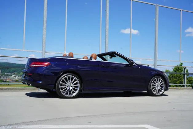MERCEDES-BENZ C 250 CABRIOLET AMG LINE 9G-TRONIC l 211 PS