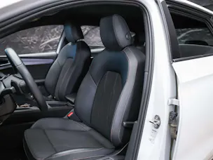 CUPRA LEON 2.0 TDI DSG *NEUES MODELL*Werksgarantie*Lenkradheizung*Assistenten*
