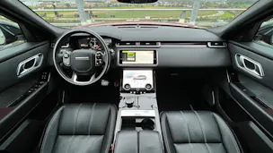 Land Rover RANGE ROVER VELAR R-DYNAMIC D BLACK 240 HSE AUTOMATIC l 240 PS