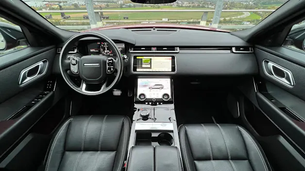 Land Rover RANGE ROVER VELAR R-DYNAMIC D BLACK 240 HSE AUTOMATIC l 240 PS