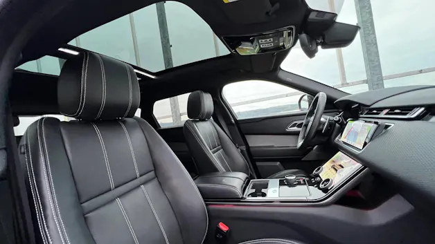 Land Rover RANGE ROVER VELAR R-DYNAMIC D BLACK 240 HSE AUTOMATIC l 240 PS