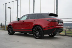 Land Rover RANGE ROVER VELAR R-DYNAMIC D BLACK 240 HSE AUTOMATIC l 240 PS