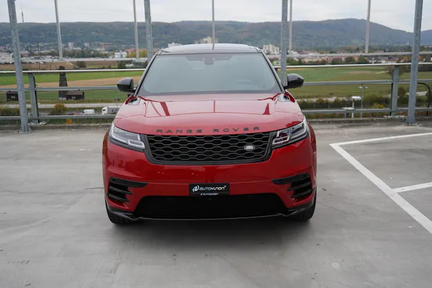 Land Rover RANGE ROVER VELAR R-DYNAMIC D BLACK 240 HSE AUTOMATIC l 240 PS
