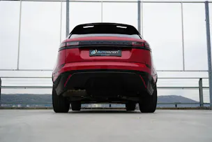Land Rover RANGE ROVER VELAR R-DYNAMIC D BLACK 240 HSE AUTOMATIC l 240 PS