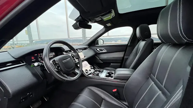 Land Rover RANGE ROVER VELAR R-DYNAMIC D BLACK 240 HSE AUTOMATIC l 240 PS