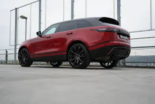 Land Rover RANGE ROVER VELAR R-DYNAMIC D BLACK 240 HSE AUTOMATIC l 240 PS