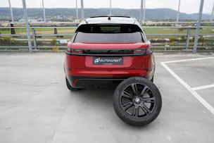 Land Rover RANGE ROVER VELAR R-DYNAMIC D BLACK 240 HSE AUTOMATIC l 240 PS