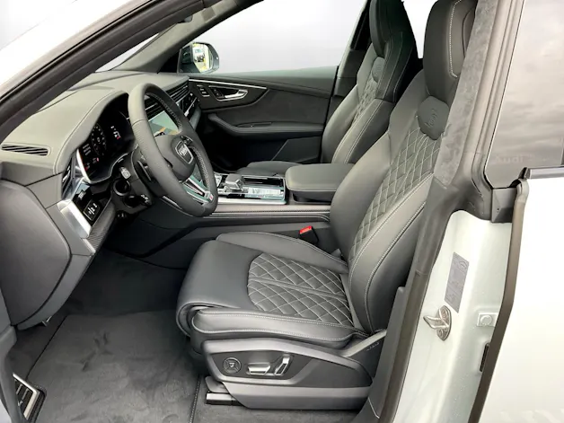 AUDI Q8 SUV TDI quattro 210 kW tiptronic