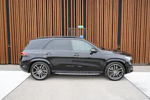 MERCEDES-BENZ GLE 450 4MATIC AMG LINE BLACK 9G-TRONIC l 367 PS