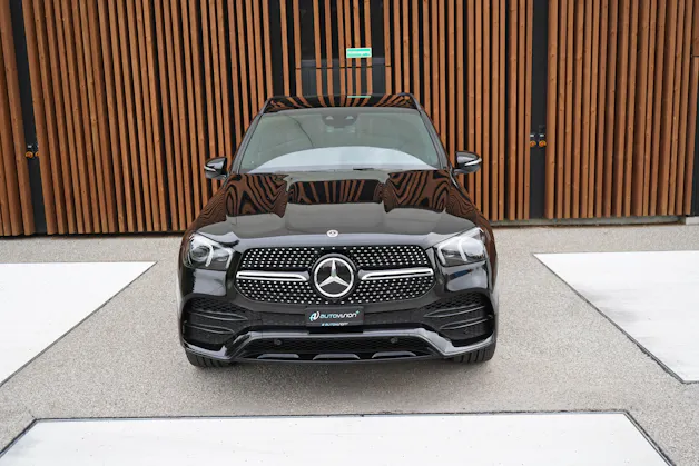 MERCEDES-BENZ GLE 450 4MATIC AMG LINE BLACK 9G-TRONIC l 367 PS