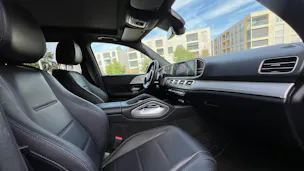 MERCEDES-BENZ GLE 450 4MATIC AMG LINE BLACK 9G-TRONIC l 367 PS