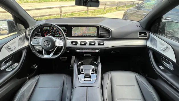 MERCEDES-BENZ GLE 450 4MATIC AMG LINE BLACK 9G-TRONIC l 367 PS