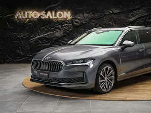 SKODA Superb Combi 2.0 TDi L&K 4x4 DSG *Panorama*Massage*Sitzbelüftung*AHK*