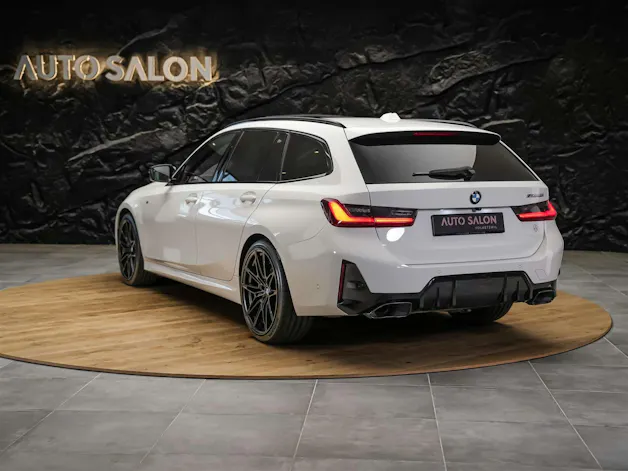BMW M340i xDrive Touring Steptronic *Facelift 2025*20" Felgen*Panorama*360° Kamera*