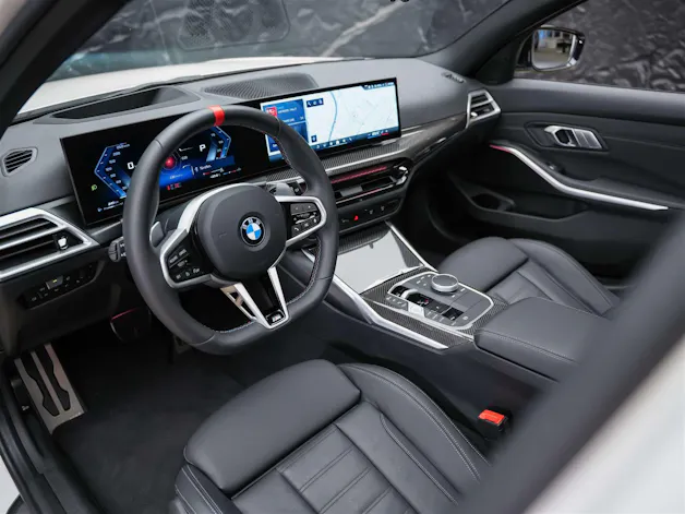BMW M340i xDrive Touring Steptronic *Facelift 2025*20" Felgen*Panorama*360° Kamera*