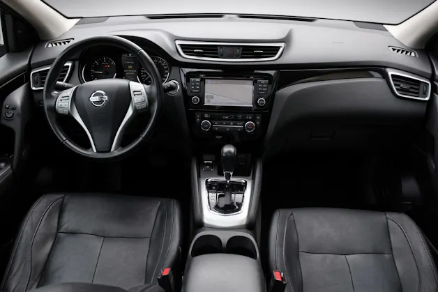 NISSAN Qashqai 1.6 dCi tekna Xtronic CVT