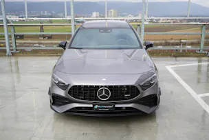 MERCEDES-BENZ AMG 35 4MATIC BLACK ll AERODYNAMIK 8G-DCT l 306 PS