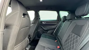 SKODA KAROQ 1.5 TSI ACT SPORTLINE DSG l 150 PS