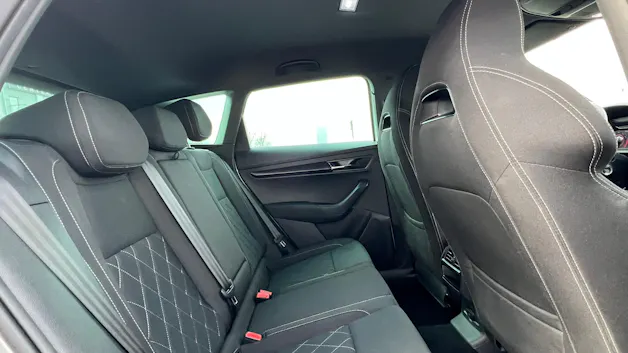SKODA KAROQ 1.5 TSI ACT SPORTLINE DSG l 150 PS