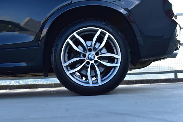 BMW X4 xDRIVE 30d STEPTRONIC M SPORT l 258 PS