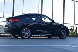 BMW X4 xDRIVE 30d STEPTRONIC M SPORT l 258 PS