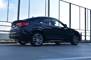 BMW X4 xDRIVE 30d STEPTRONIC M SPORT l 258 PS