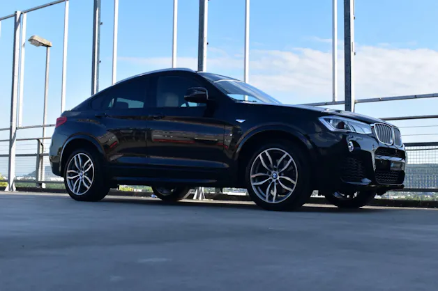 BMW X4 xDRIVE 30d STEPTRONIC M SPORT l 258 PS