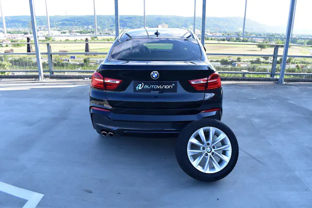 BMW X4 xDRIVE 30d STEPTRONIC M SPORT l 258 PS