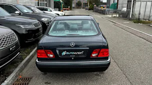 MERCEDES-BENZ E 280 ELÉGANCE 4-MATIC AUTOMATIC l 204 PS