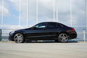 MERCEDES-BENZ C 250 d SWISS STAR AMG LINE NIGHT 4MATIC 9G-TRONIC l 204 PS