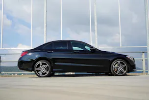 MERCEDES-BENZ C 250 d SWISS STAR AMG LINE NIGHT 4MATIC 9G-TRONIC l 204 PS