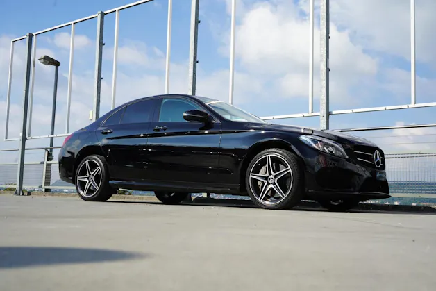 MERCEDES-BENZ C 250 d SWISS STAR AMG LINE NIGHT 4MATIC 9G-TRONIC l 204 PS