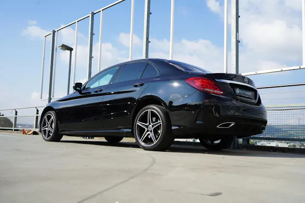 MERCEDES-BENZ C 250 d SWISS STAR AMG LINE NIGHT 4MATIC 9G-TRONIC l 204 PS