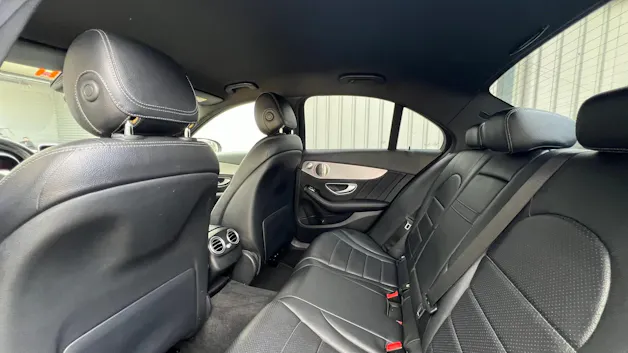 MERCEDES-BENZ C 250 d SWISS STAR AMG LINE NIGHT 4MATIC 9G-TRONIC l 204 PS